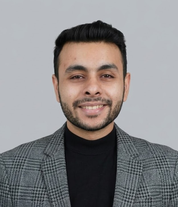 Dr. DR NISHANT  THAPAR